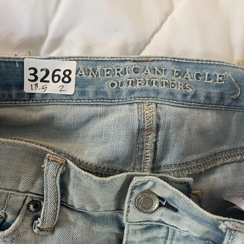 American Eagle Outfitters Womens Blue Hi Rise Raw Hem Denim Shorts Size 00